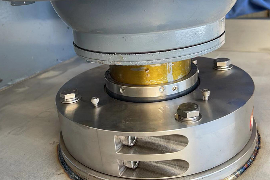 مروحة طرد مركزي خالية من التسرب